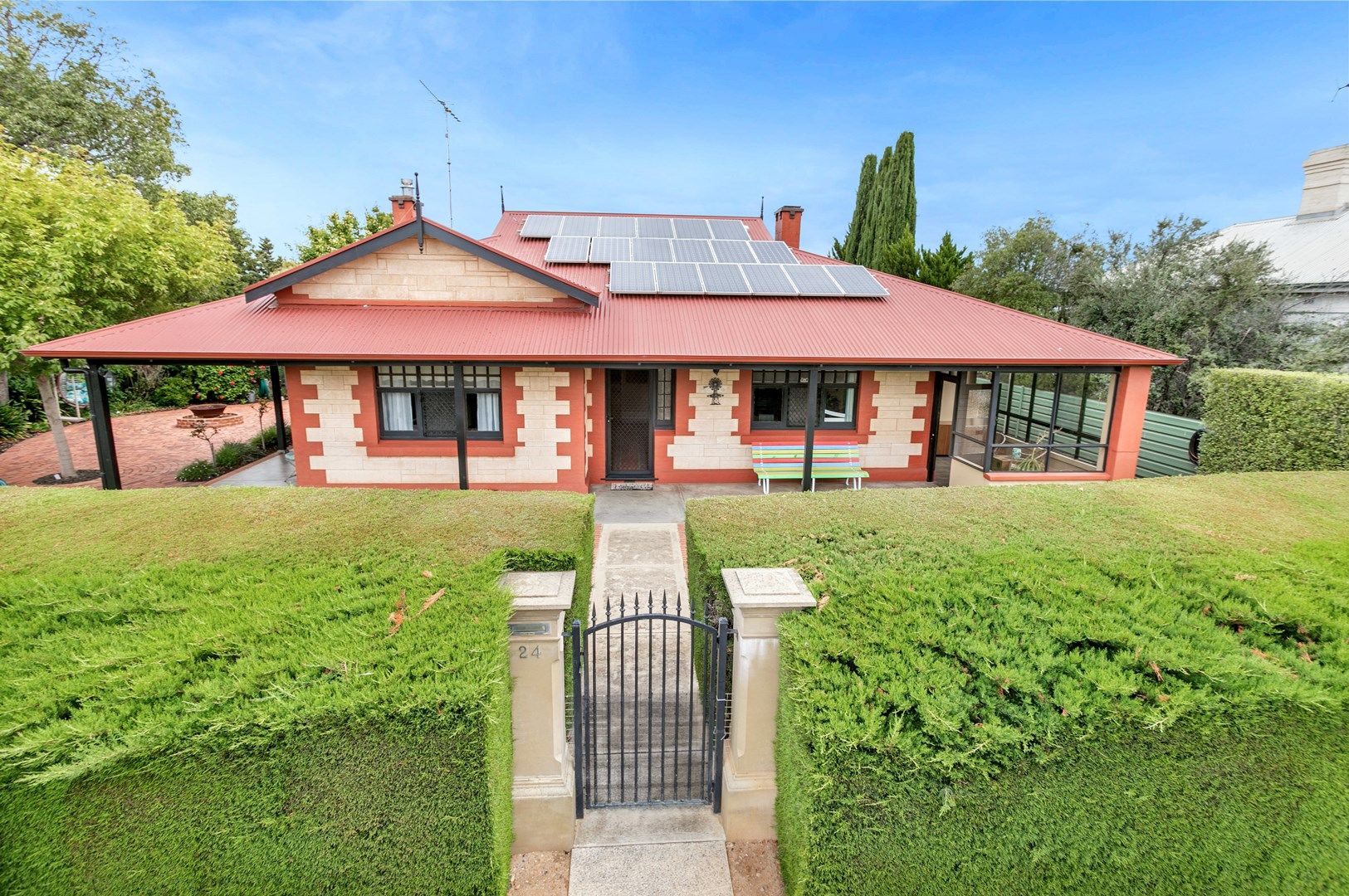 24 Sandergrove Road, Strathalbyn SA 5255, Image 0