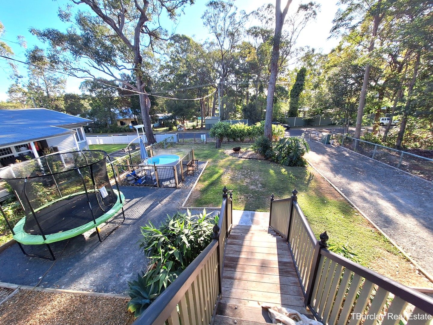 10 Curlew St, Macleay Island QLD 4184 Domain