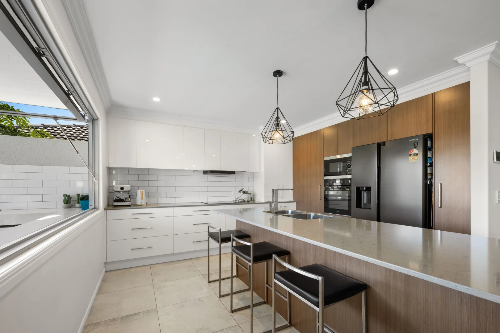Additional image 9 of 9 Rebecca Court, Broadbeach Waters QLD 4218