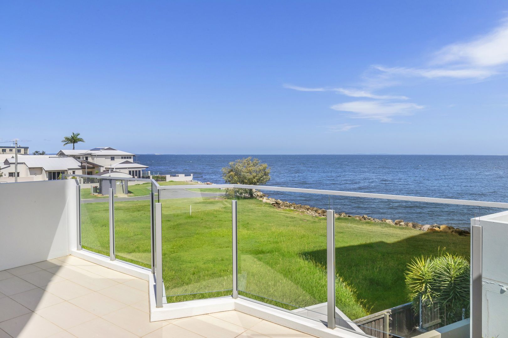 104/14 Oxley Avenue, Woody Point QLD 4019, Image 2