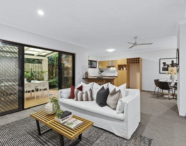3/122 Central Avenue, Indooroopilly QLD 4068