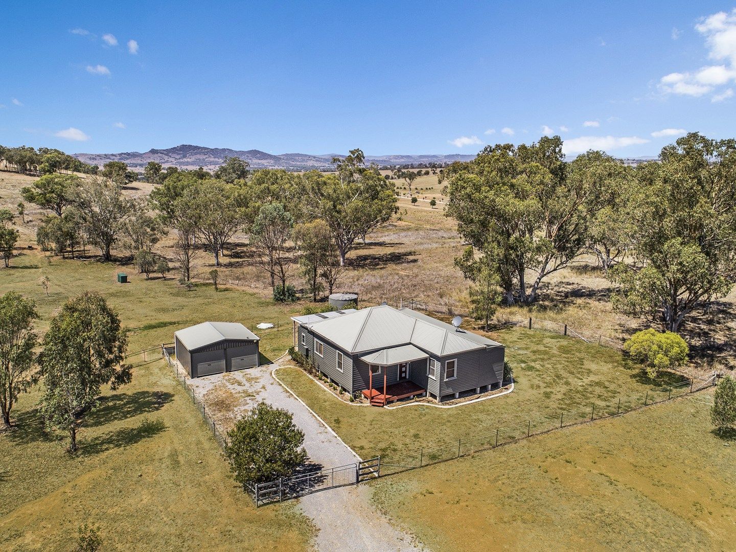 13664 New England Highway, Tamworth NSW 2340, Image 0