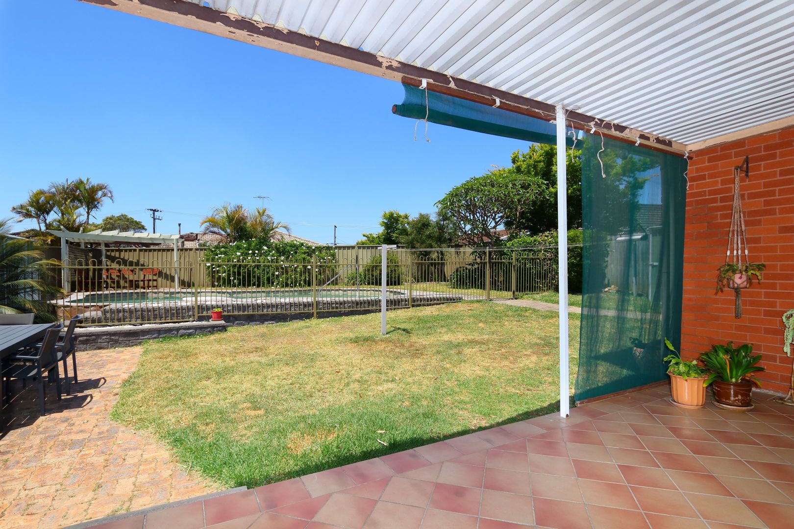 27 Vista Avenue, Peakhurst Heights NSW 2210, Image 1