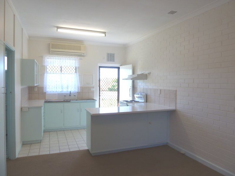 2 bedrooms Apartment / Unit / Flat in 6a/92 Alexander Drive DIANELLA WA, 6059