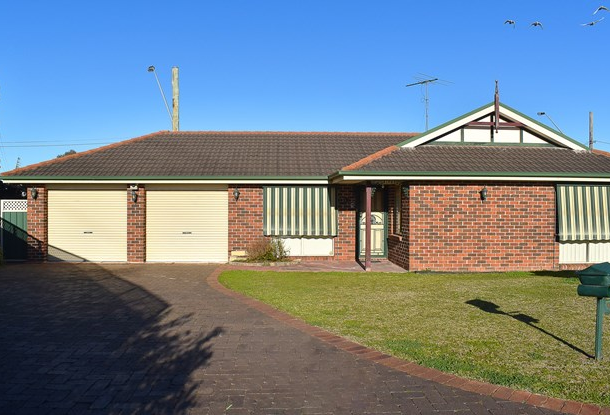 14 Dale Grove, Hebersham NSW 2770