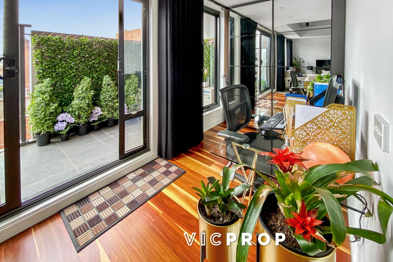 204/609 Burwood Road, Hawthorn VIC 3122, Image 1