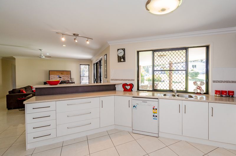 26 Hennie Drive, Benaraby QLD 4680, Image 2