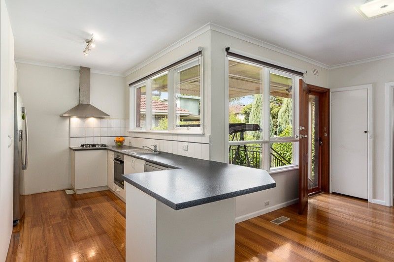 12 Murphy Road, Doncaster East Property History & Address Research