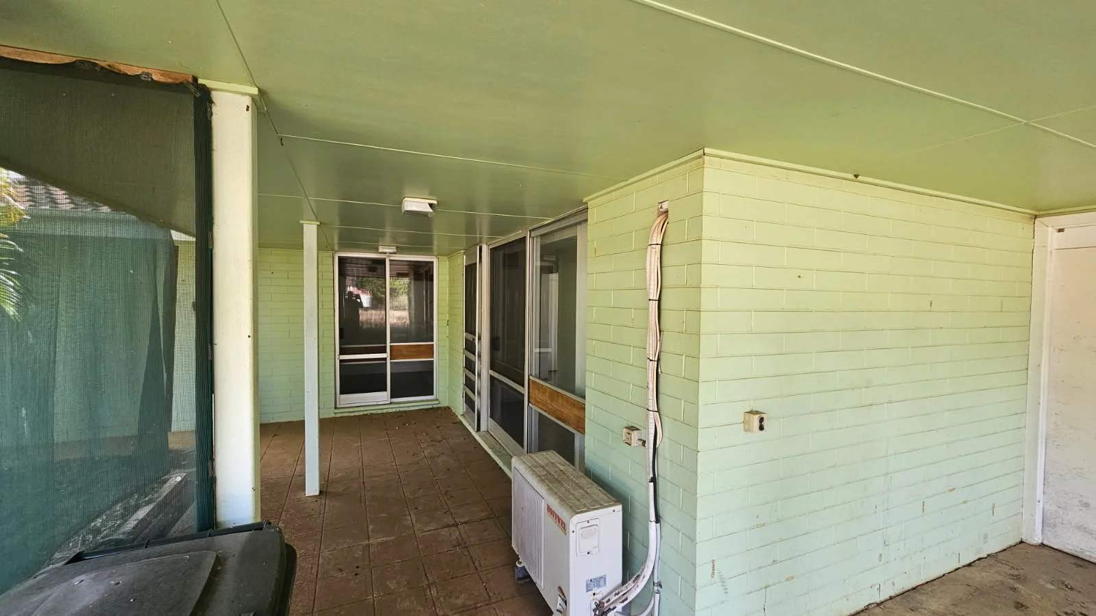 Image 12