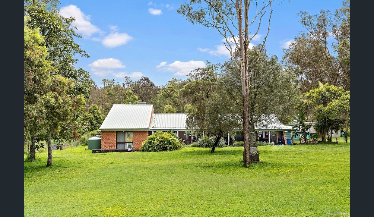 5 bedrooms Acreage / Semi-Rural in 31-39 Tyson Road GREENBANK QLD, 4124