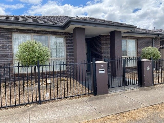 House in 7 Greenhill Drive, KURUNJANG VIC, 3337