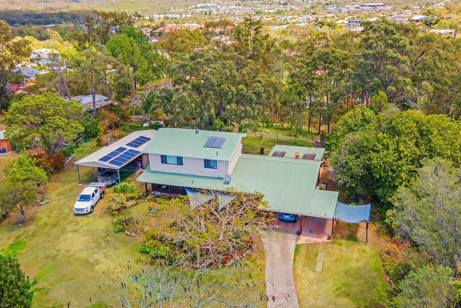 4 High Ridge Road, Gaven QLD 4211, Image 2