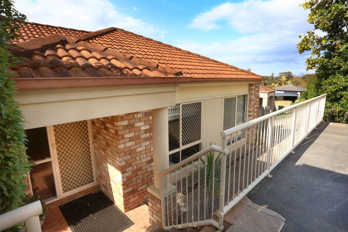 69 Paddington Drive, Carrara QLD 4211, Image 0