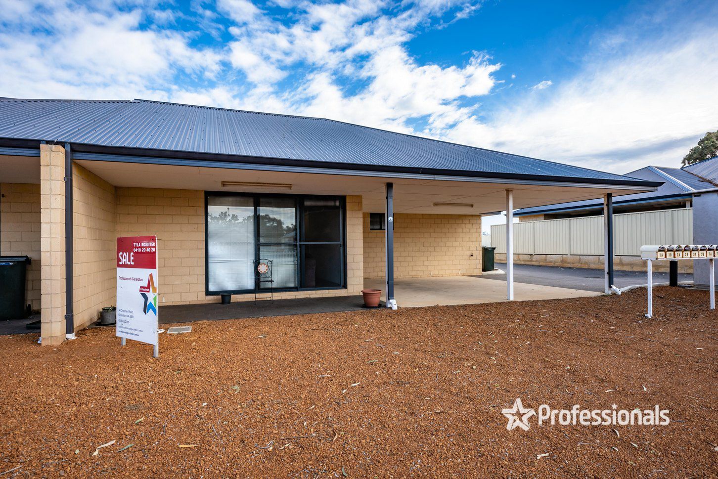 2/20 Nichols Street, Beresford WA 6530, Image 0