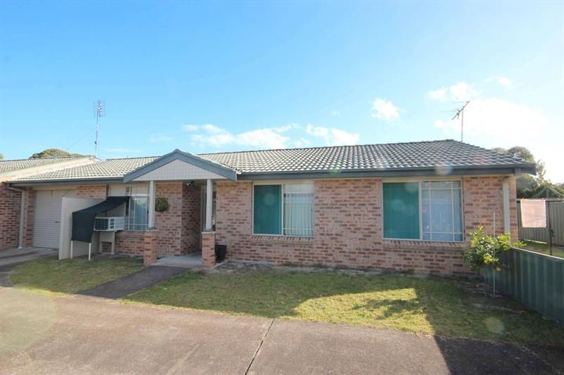 5 Pershing Pl, Tanilba Bay NSW 2319, Image 0