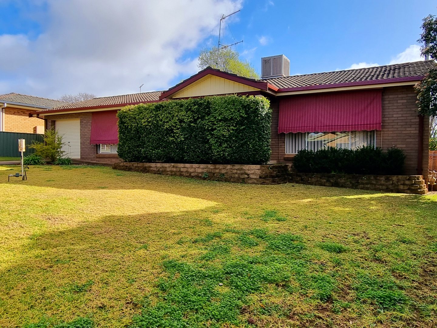 6 Bowditch Crescent, Parkes NSW 2870