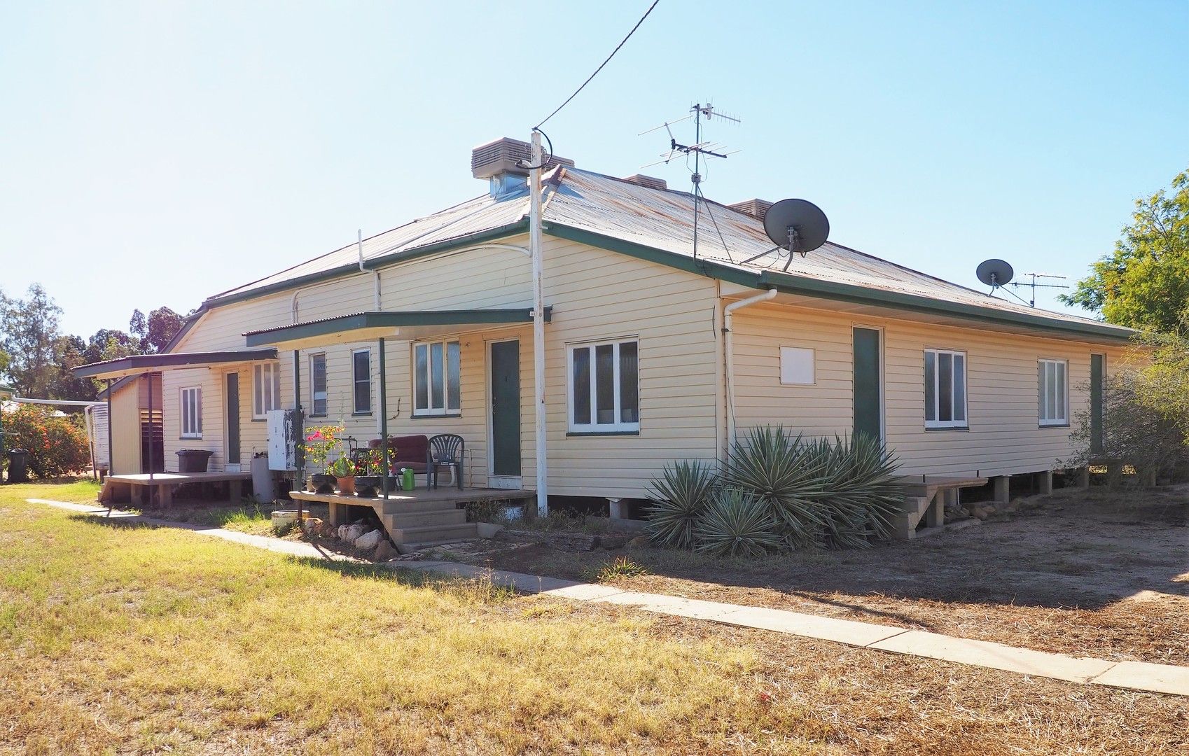 129-131 Cassowary Street, Longreach QLD 4730, Image 0