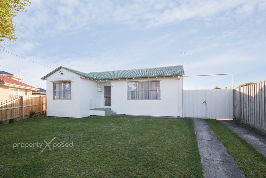 13 Camphor Court, DOVETON VIC 3177, Image 0