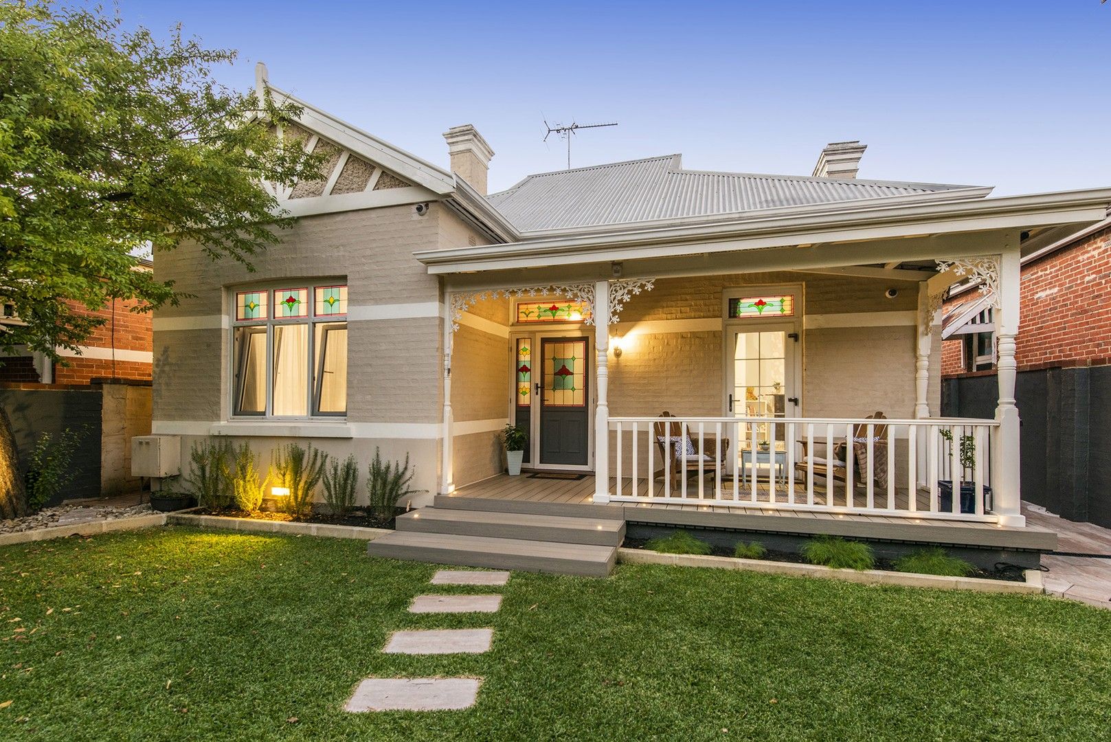 4 bedrooms House in 12 Barker Road SUBIACO WA, 6008