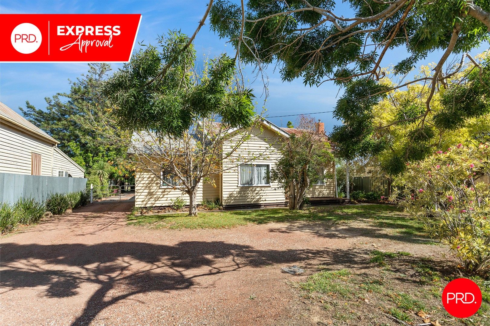 3 bedrooms House in 187 Midland Highway EPSOM VIC, 3551