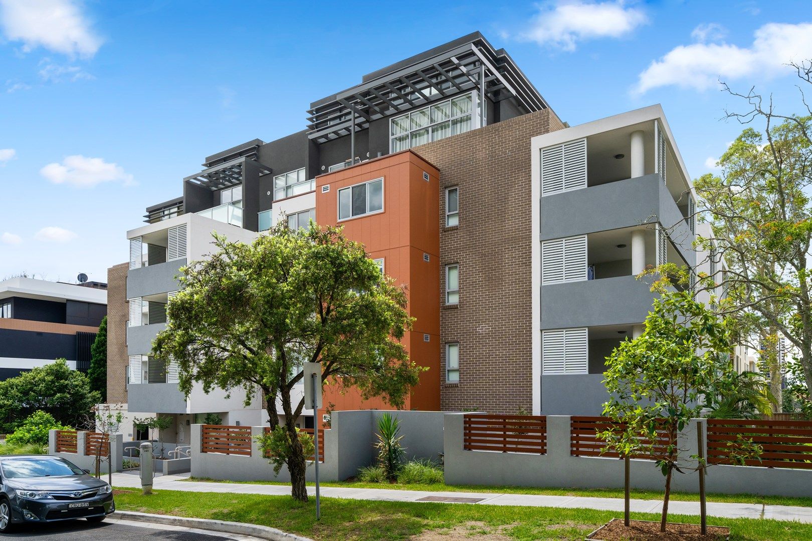 2 bedrooms Apartment / Unit / Flat in 30/42C Kent Street EPPING NSW, 2121