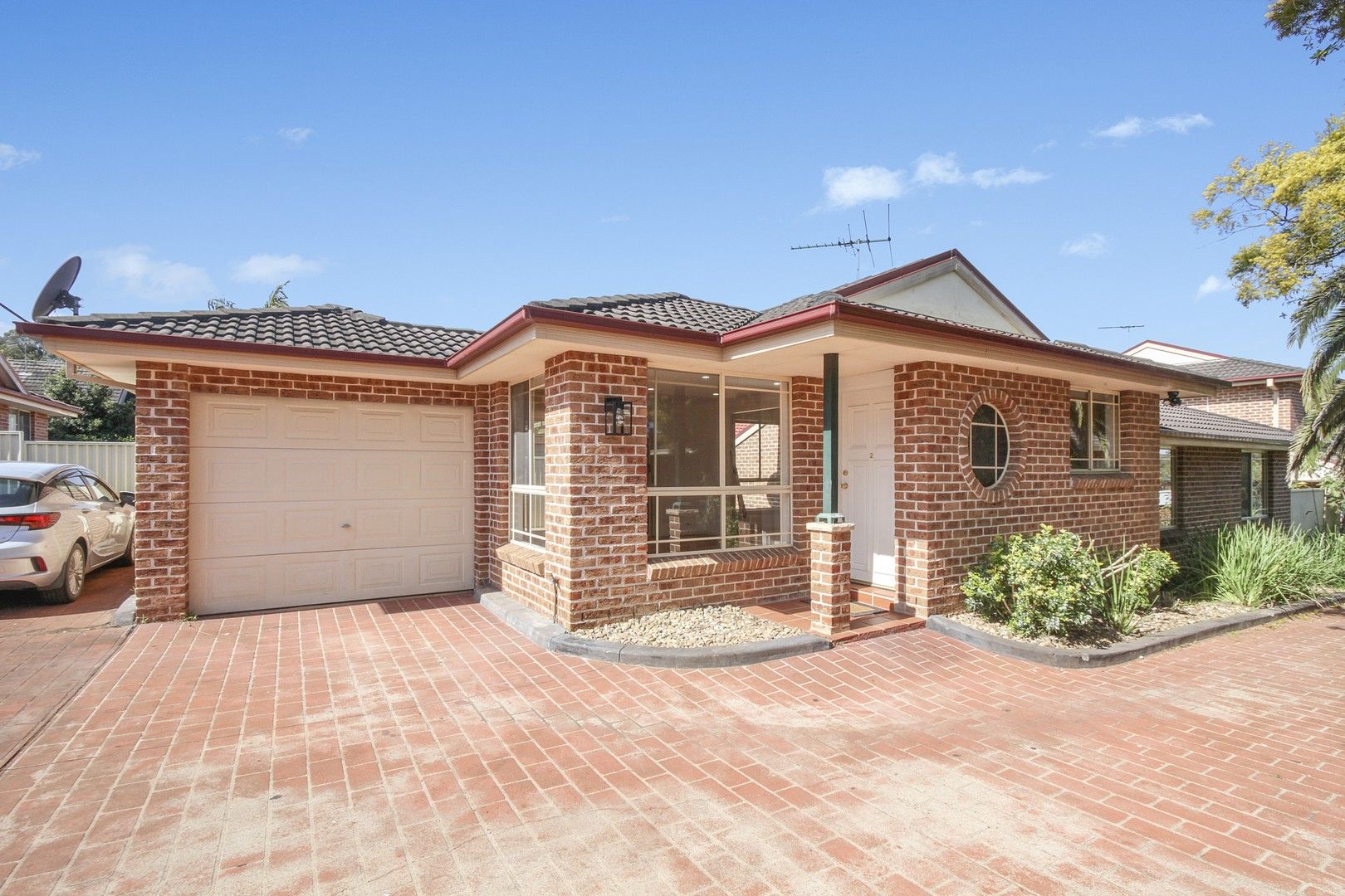 3 bedrooms Villa in 2/54 Townsend St CONDELL PARK NSW, 2200