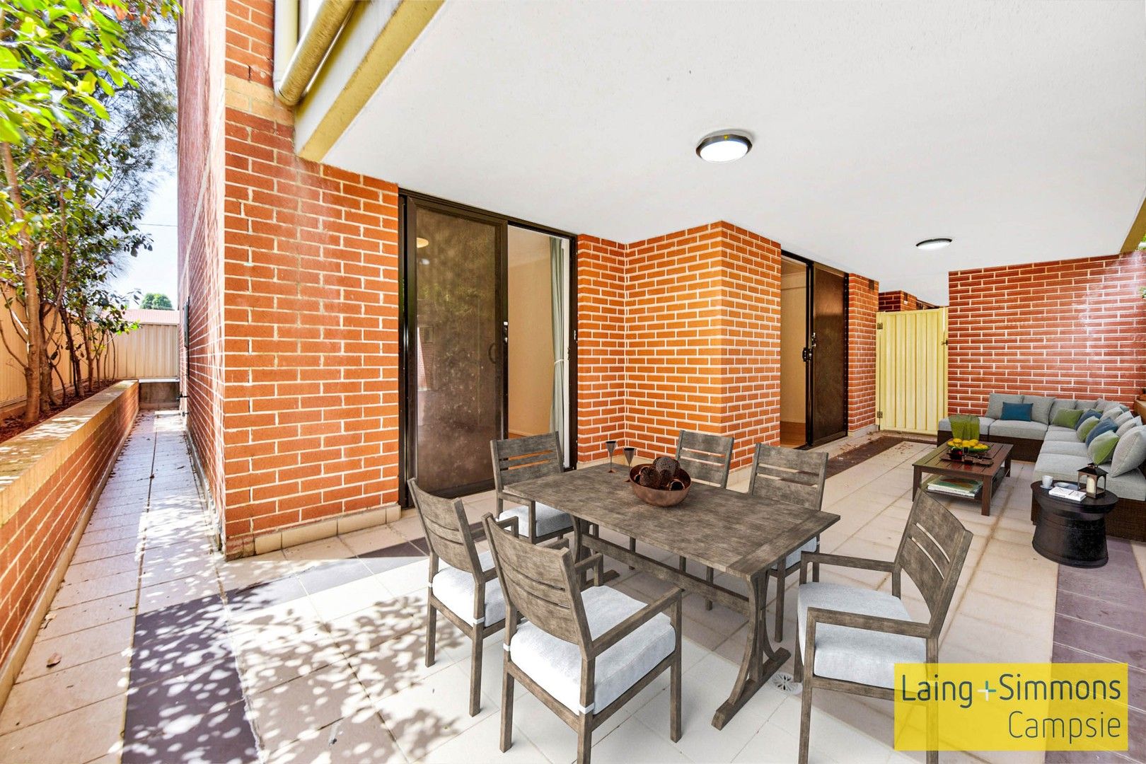 21/2 Kitchener Avenue, Regents Park NSW 2143 Domain