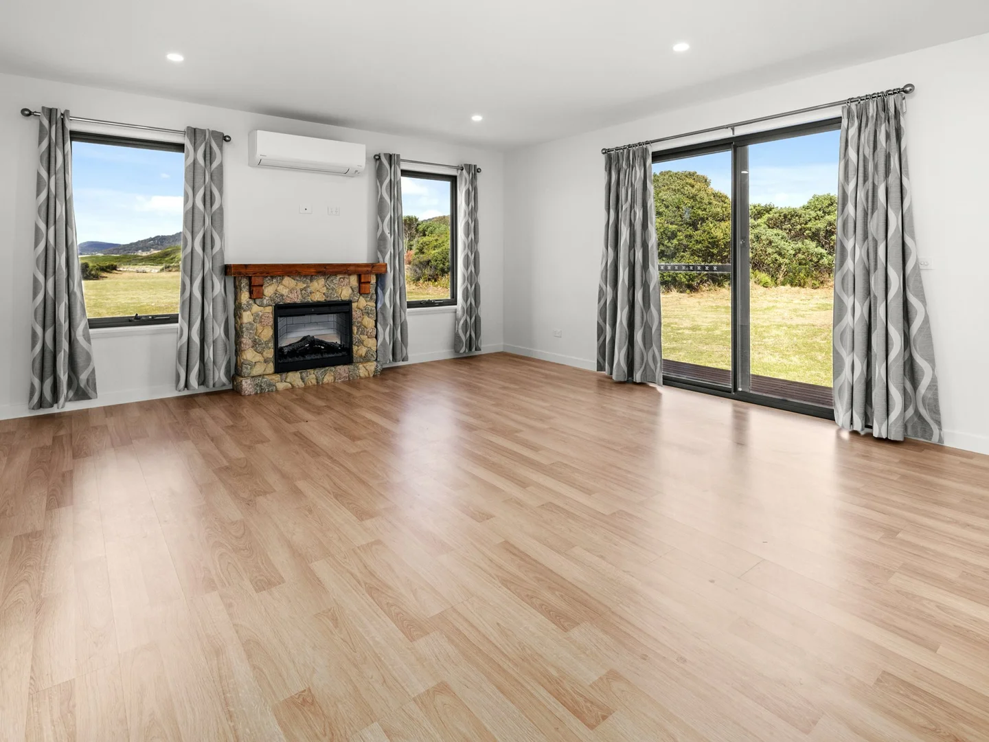 Additional image 23 of 18482 Tasman Highway, Douglas River TAS 7215