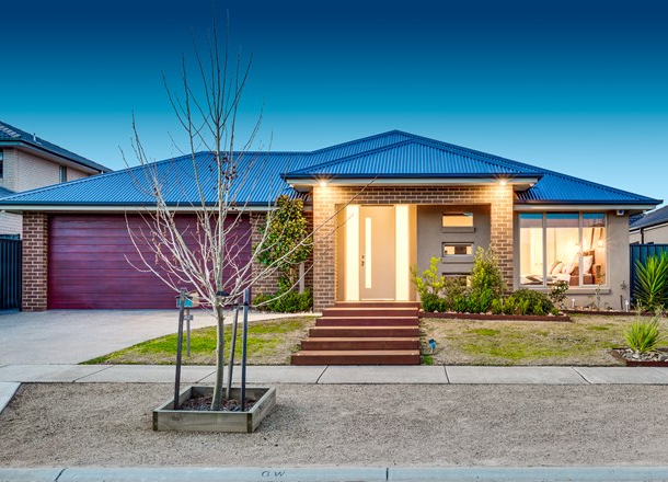 42 Langmore Drive, Hillside VIC 3037