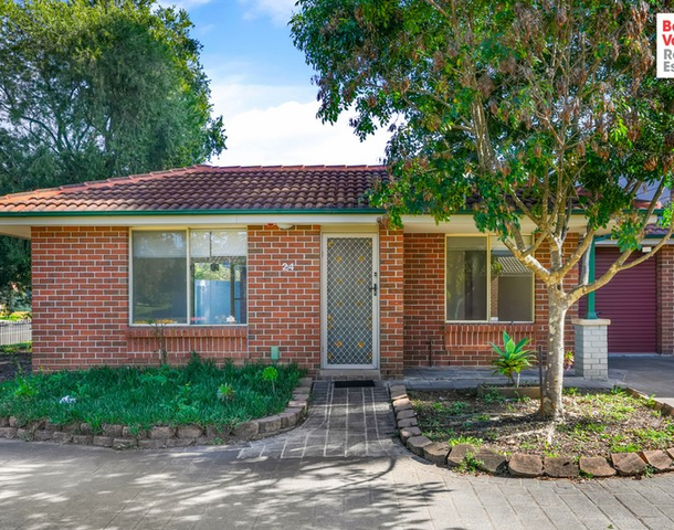 24/1B Derby Street, Kingswood NSW 2747