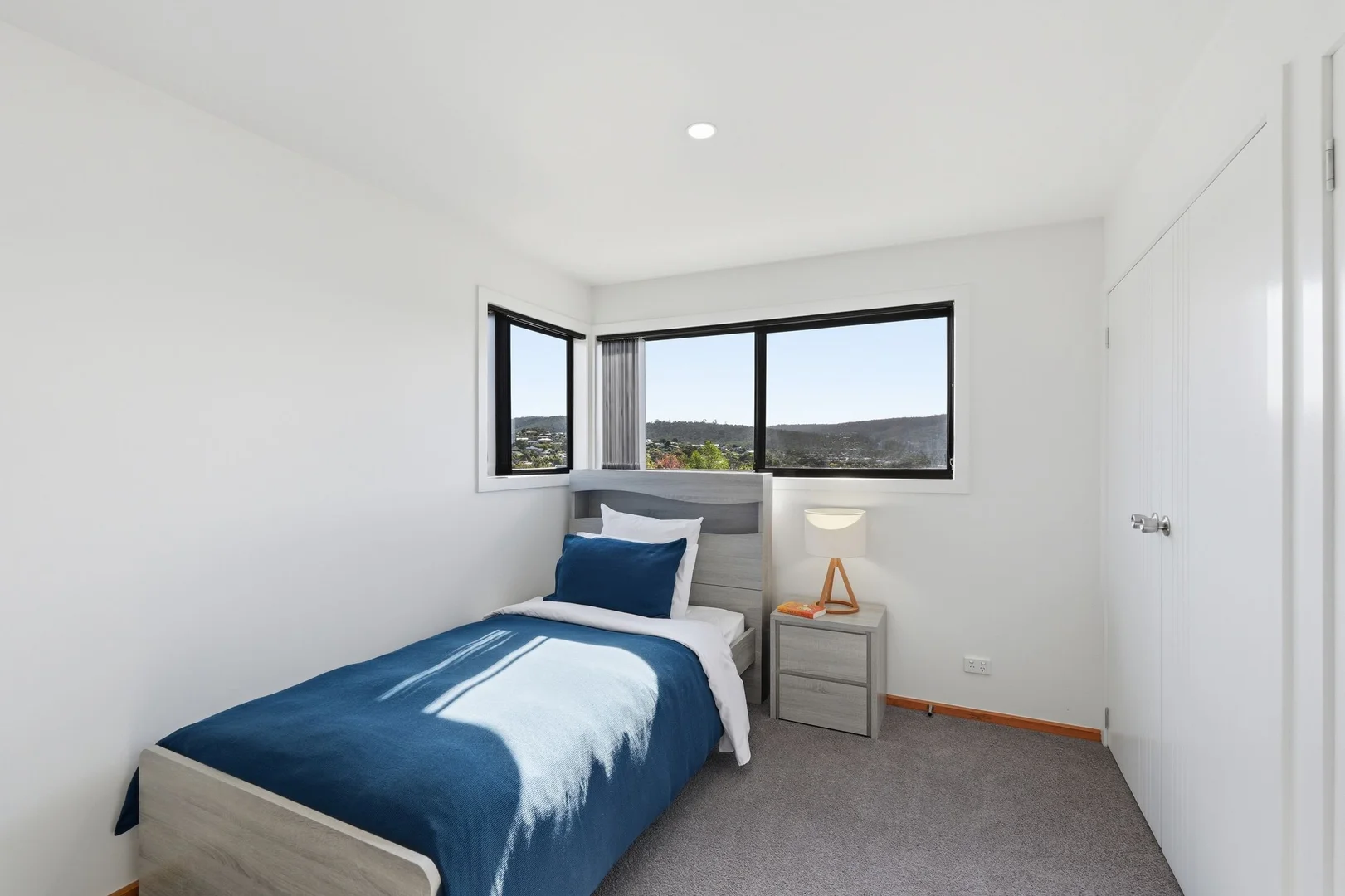 Additional image 26 of 2/40 Queens Parade, Kingston TAS 7050