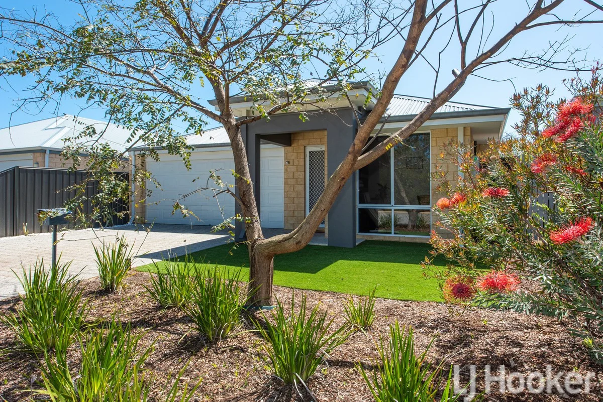 15 Jinatong Loop, Dawesville WA 6211