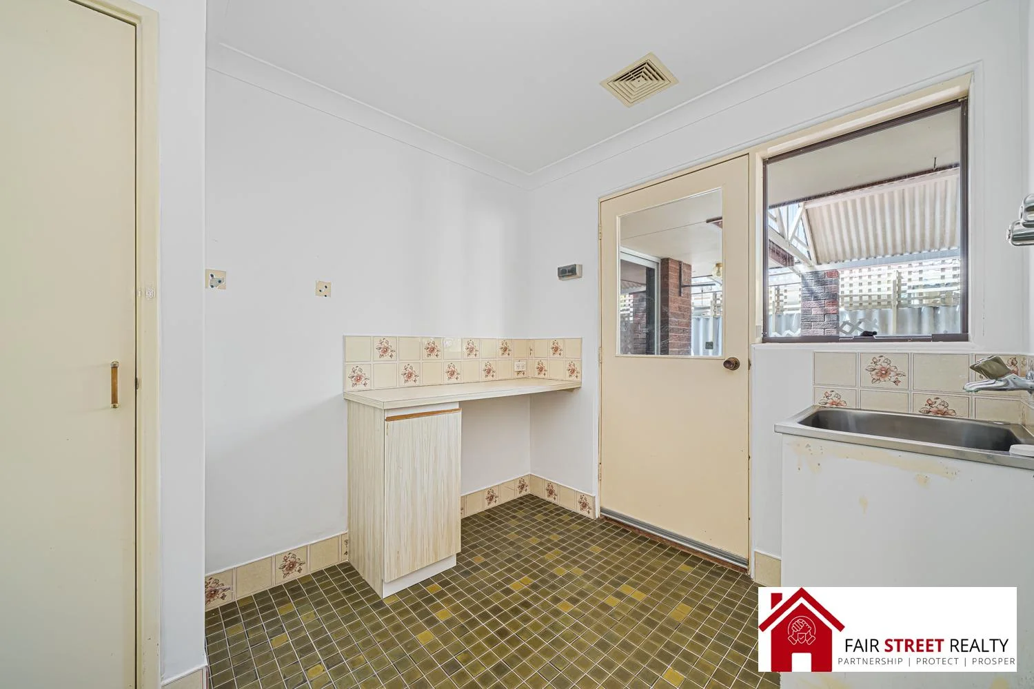 Additional image 10 of 32 Ivory Street, Noranda WA 6062