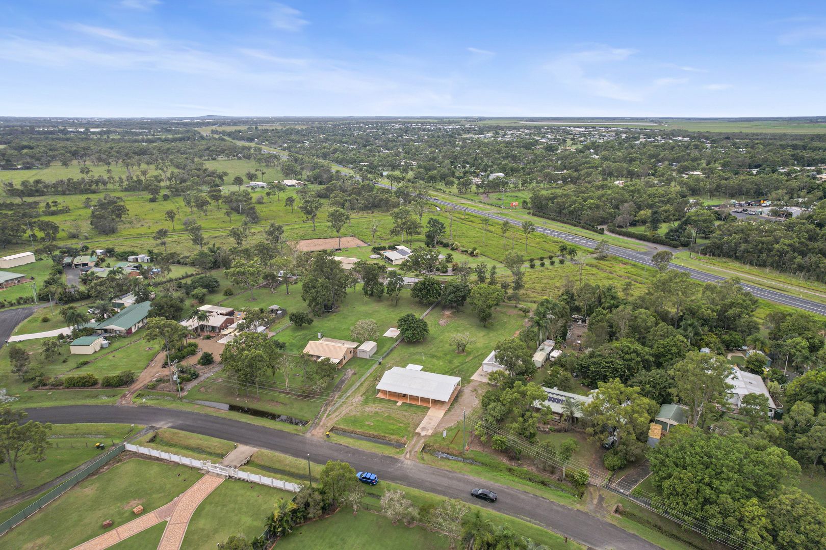 35 Park Royal Drive, Branyan QLD 4670, Image 2