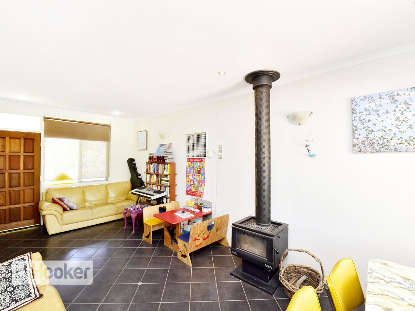 16 Clarke Street, Araluen NT 0870, Image 2