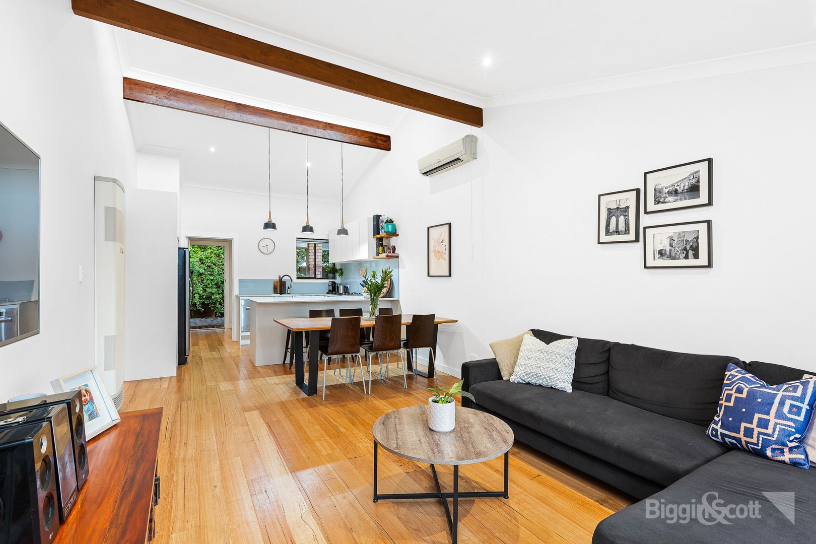 2/102 The Avenue, Spotswood VIC 3015, Image 1