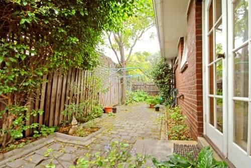 Unit 2/29 Grant Street, Malvern East VIC 3145, Image 1