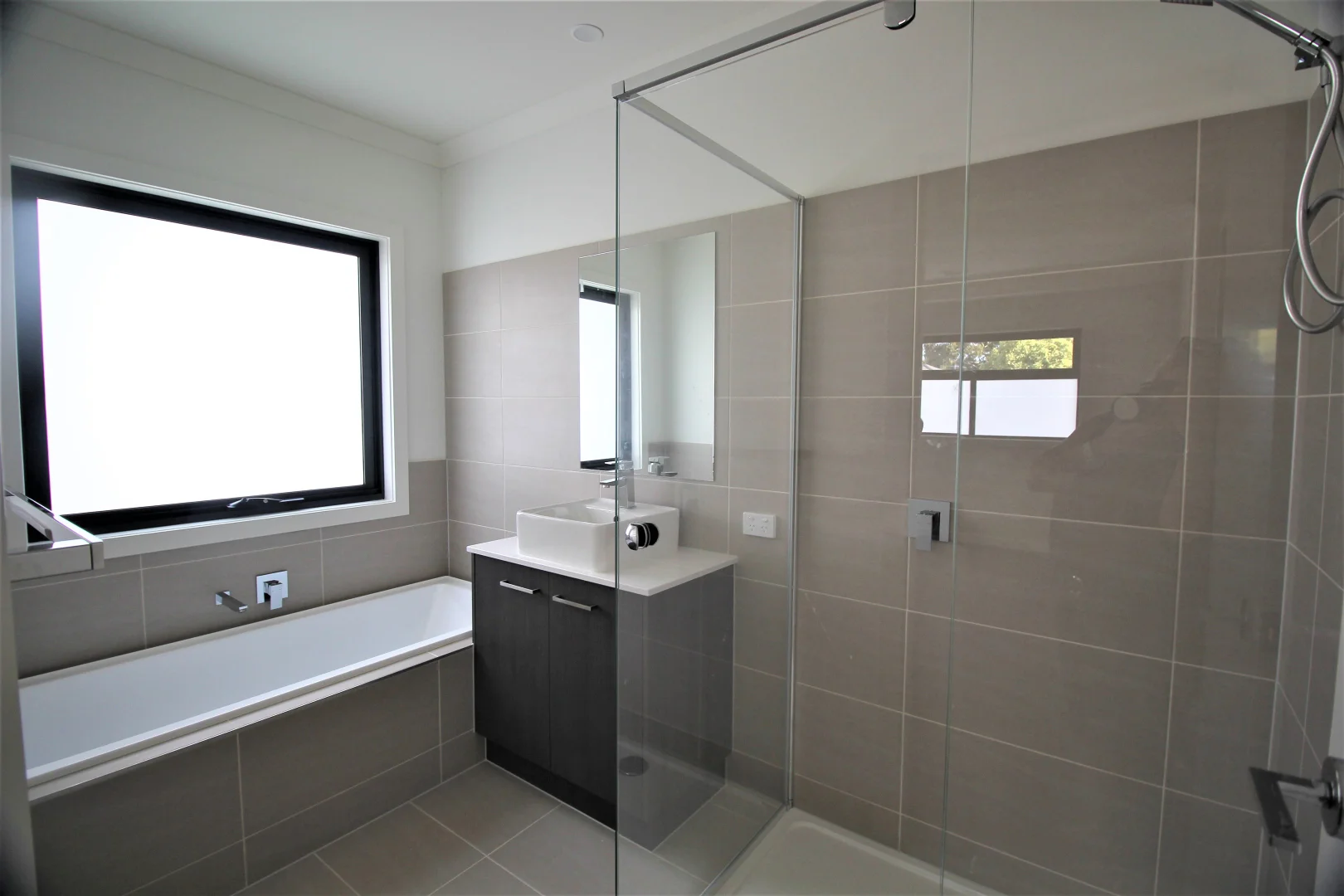 Additional image 6 of 1/12 Woonah Street, Chadstone VIC 3148