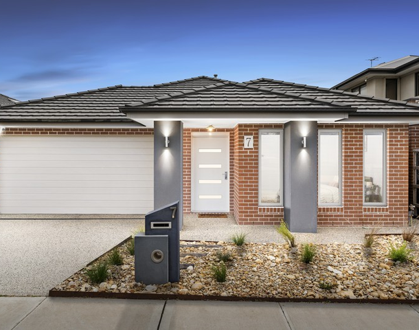 7 Fortitude Circuit, Clyde VIC 3978