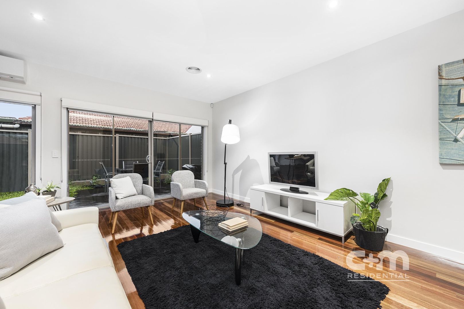 2/9 Newton Street, Glenroy VIC 3046, Image 2