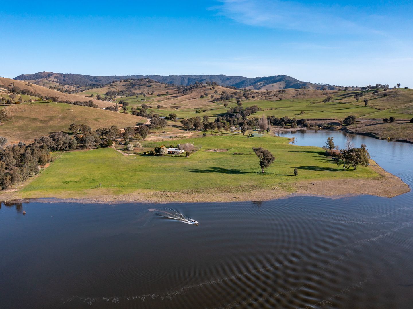 1713 Murray River Road, Talgarno VIC 3691, Image 2