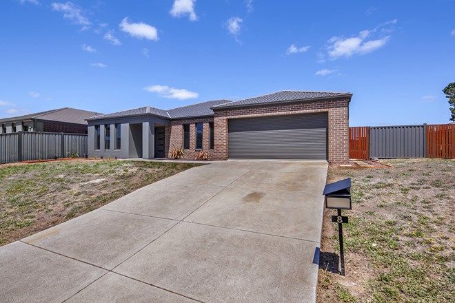 Picture of 8 Powell Avenue, CARDIGAN VILLAGE VIC 3352