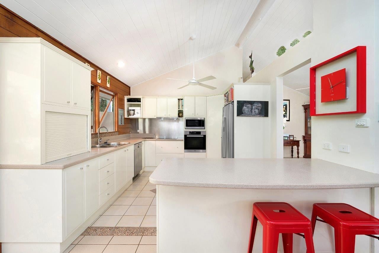 29 Gibson Close, Clifton Beach QLD 4879, Image 1