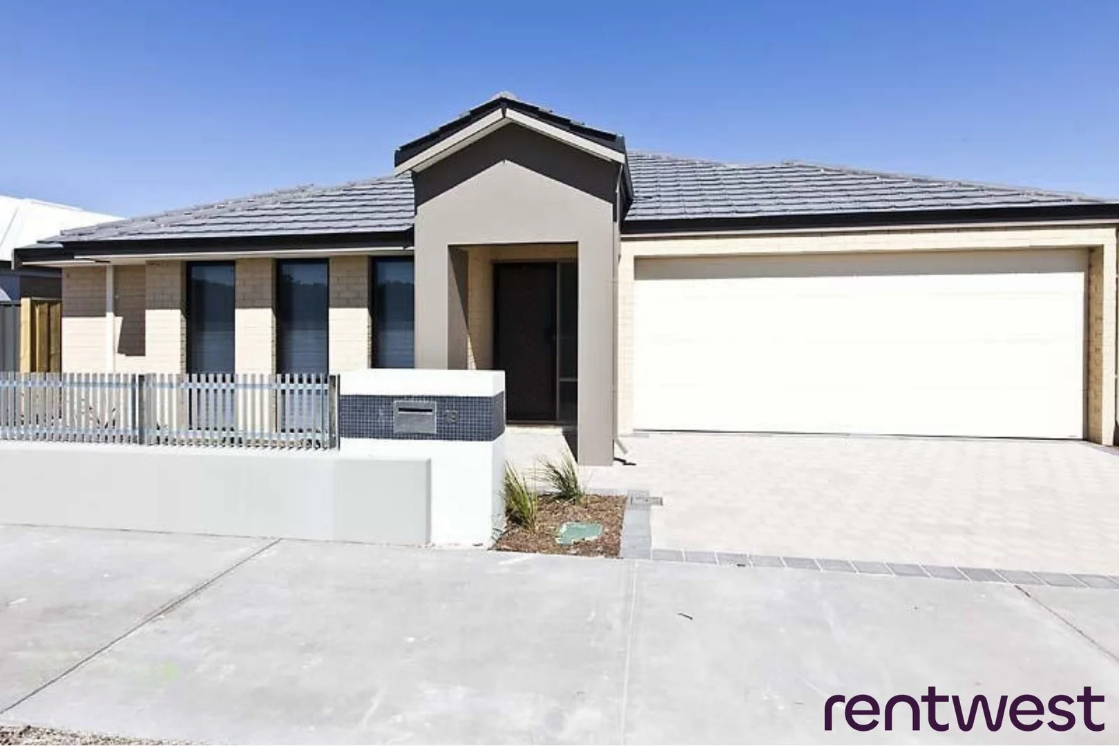 19 Devitt Way, Ellenbrook WA 6069