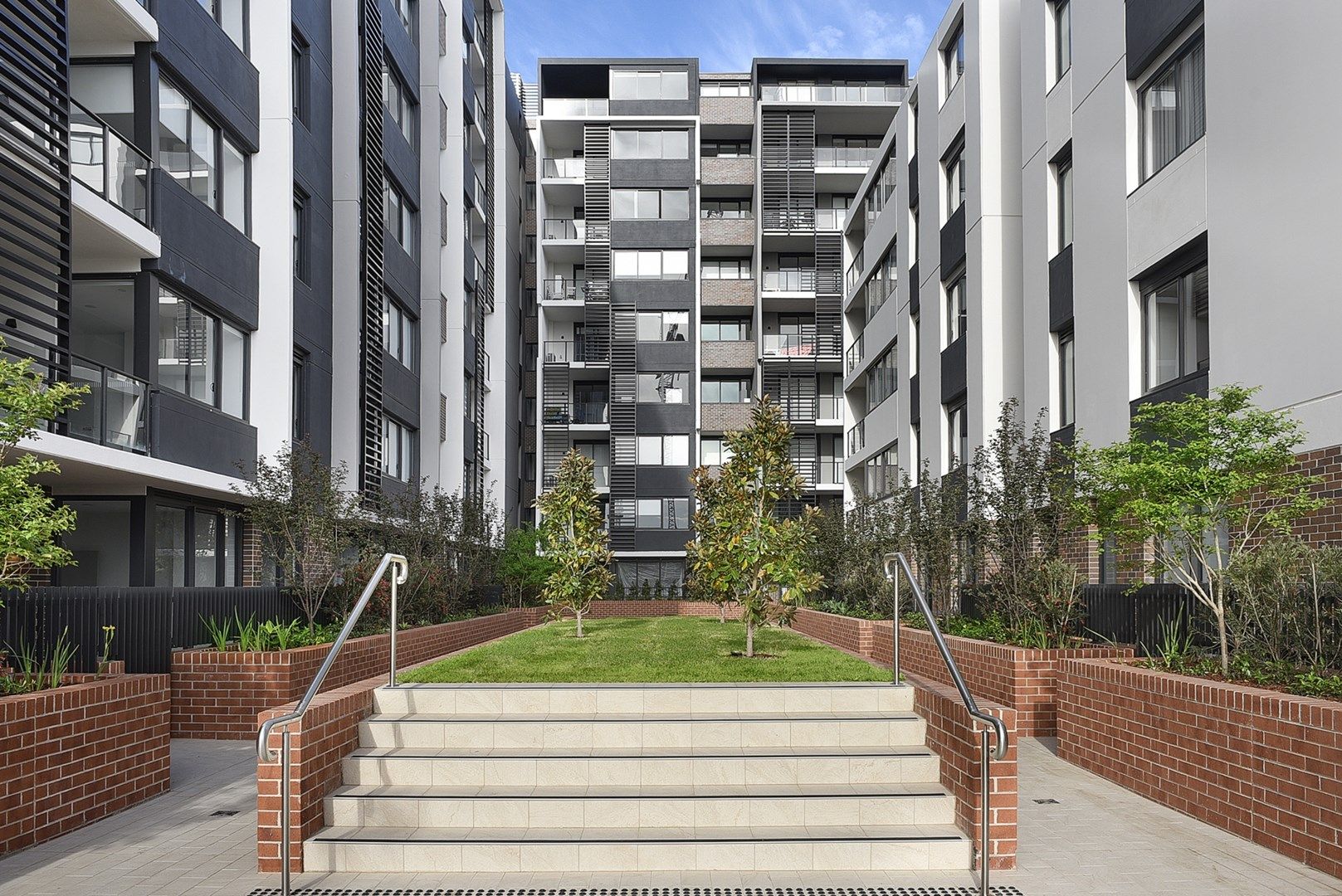 2 bedrooms Apartment / Unit / Flat in 206/81B Lord Sheffield Circuit PENRITH NSW, 2750