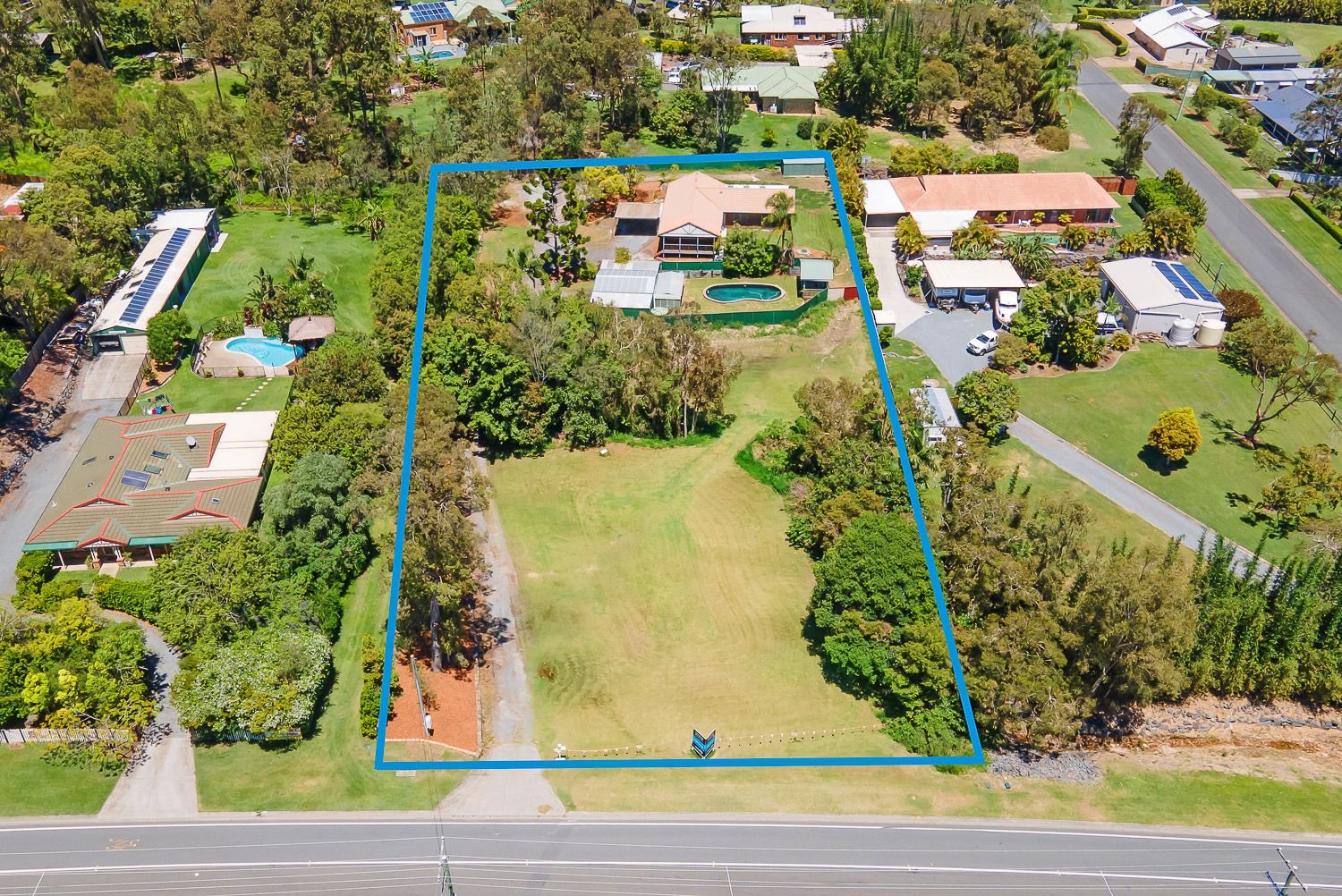 230 Banyula Drive, Gaven QLD 4211, Image 1