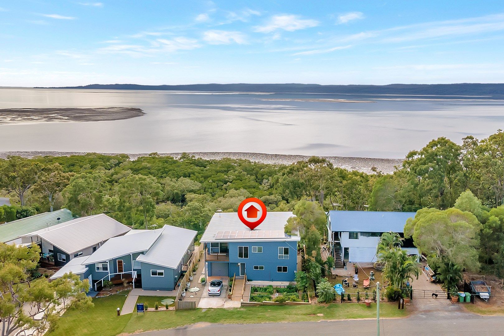 38 Blue Waters Cres, Macleay Island QLD 4184, Image 0