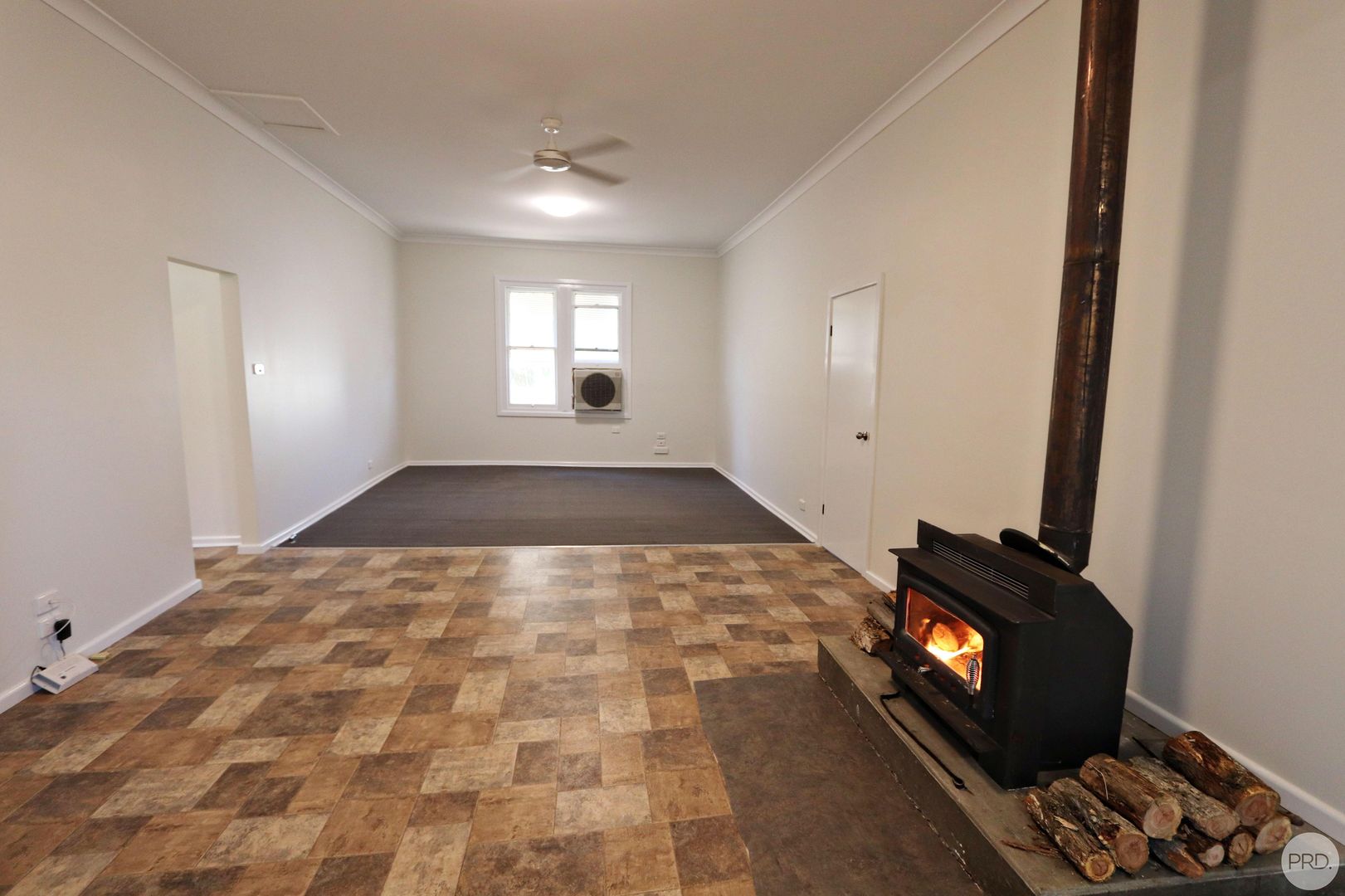 16 Regent Street, Tumbarumba NSW 2653, Image 2