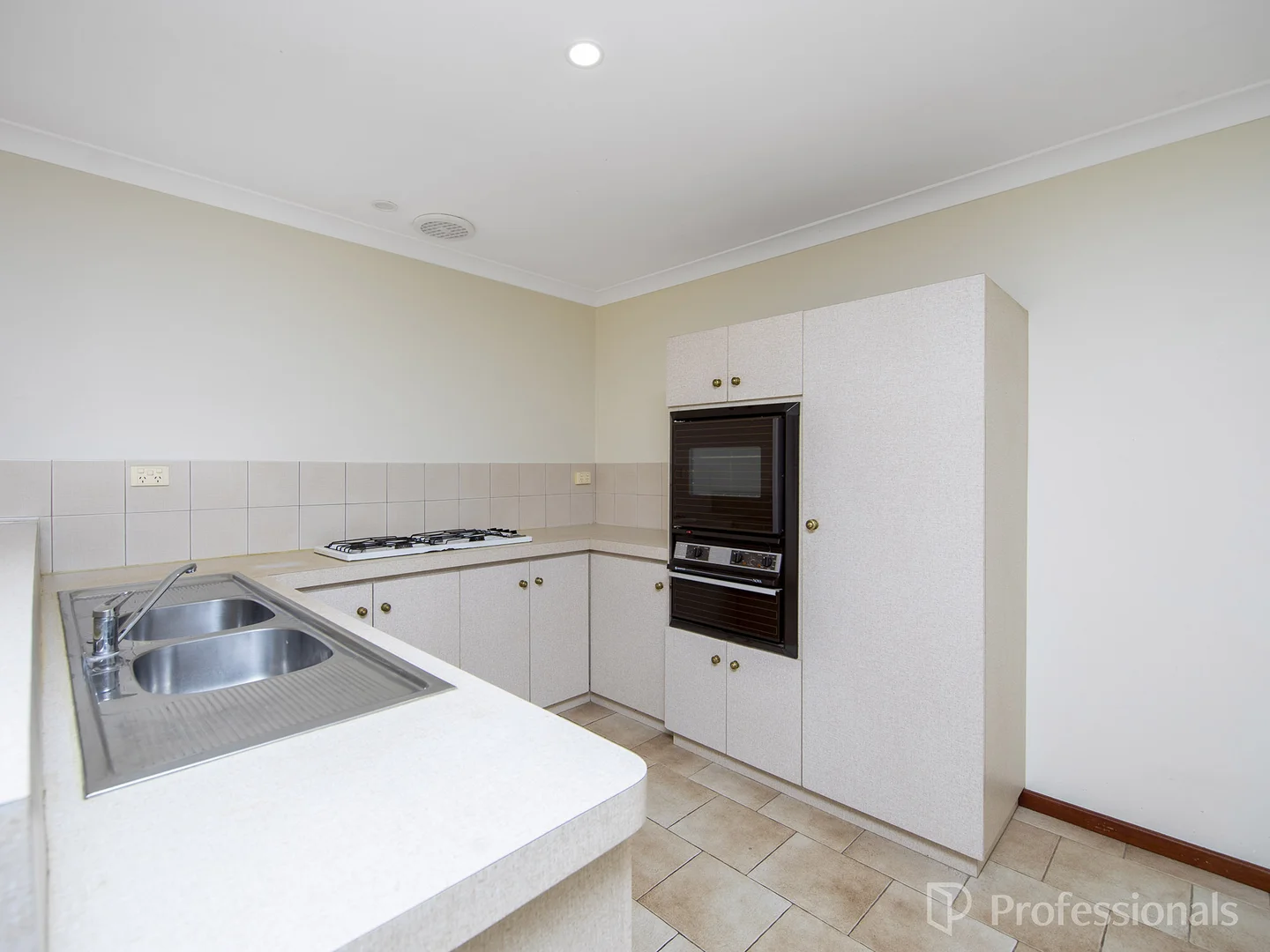 Additional image 6 of 12 Juniper Place, Ballajura WA 6066