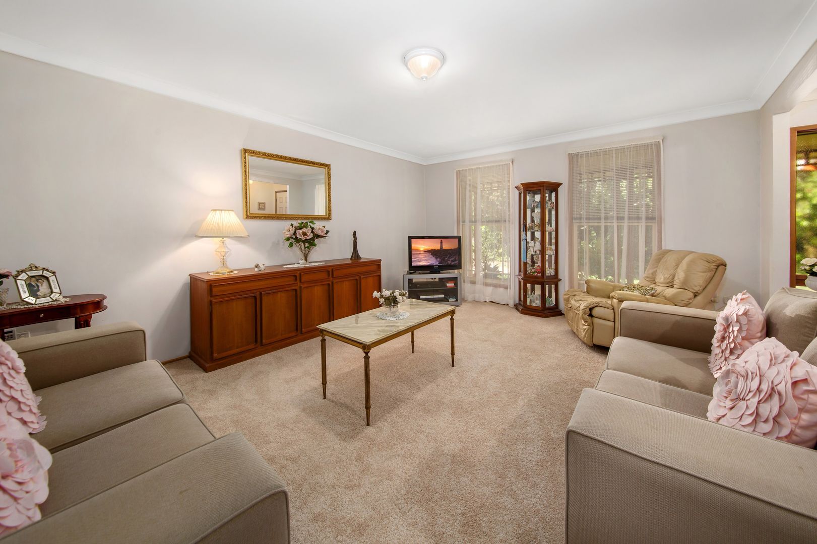 9 Barnsley Place, Menai NSW 2234, Image 2